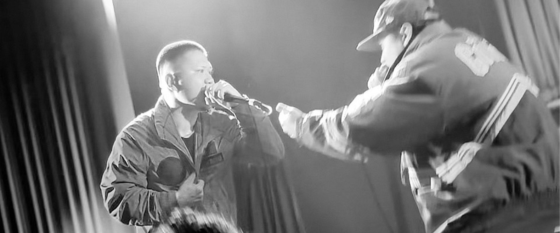 アーティストのメインビジュアル（仮）